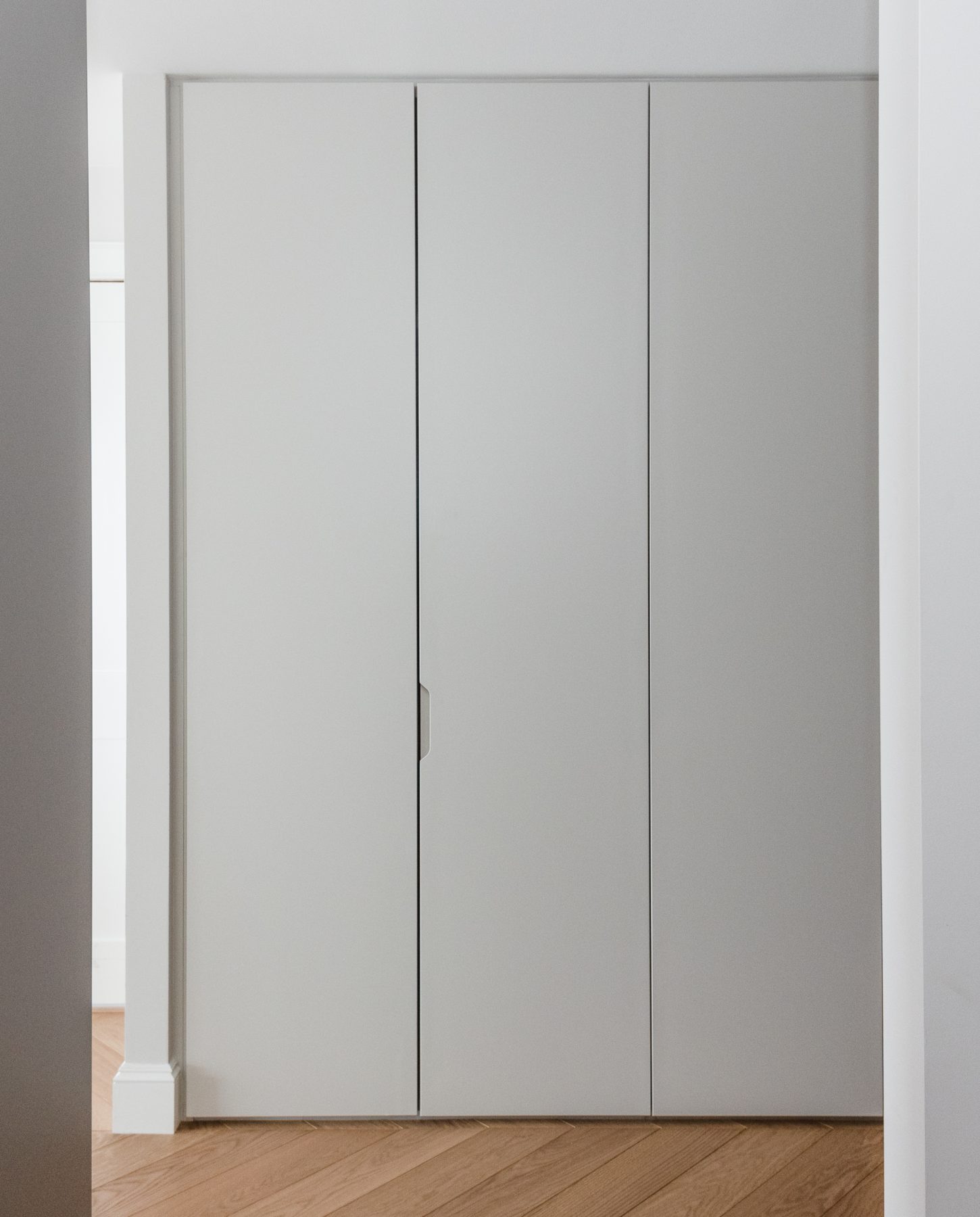 Closets & Complements - Adige Design